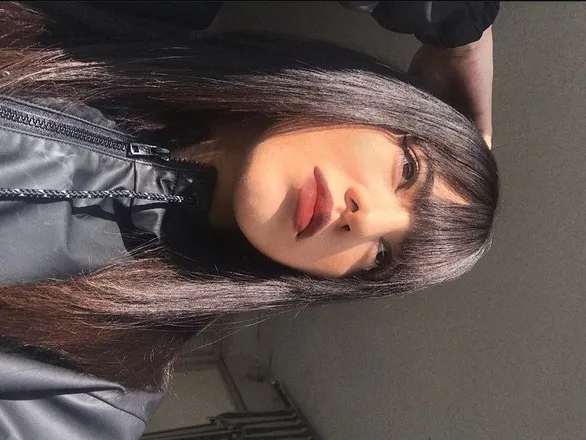 OnlyFans cuenta just_mariana header 2