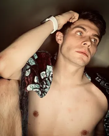 OnlyFans cuenta tofeelitall header 2