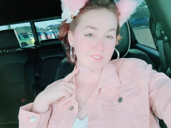 OnlyFans cuenta clovercuddles header 2