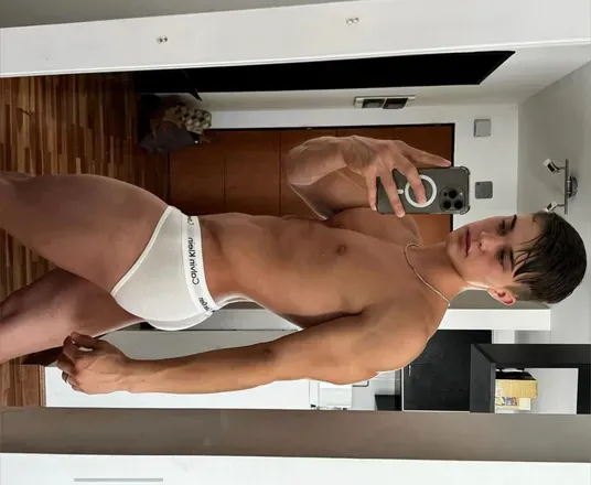 OnlyFans cuenta nova.ashwood header 2