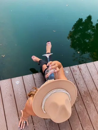 OnlyFans cuenta calisfinestfeet header 2