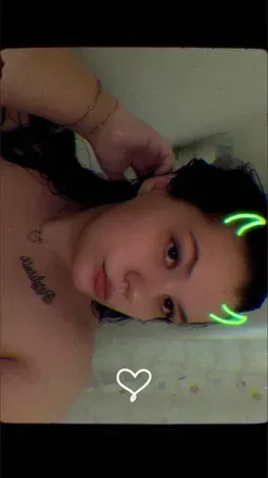 OnlyFans cuenta peachyxobby avatar 1