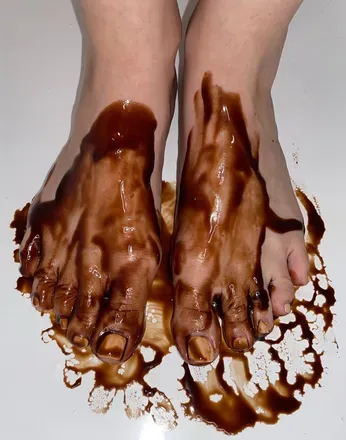 OnlyFans account  finefeetfoodie avatar 1