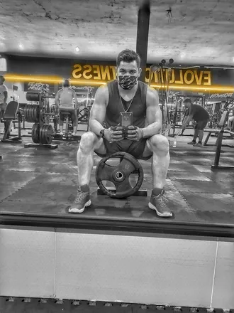 OnlyFans cuenta chuysalazar header 2