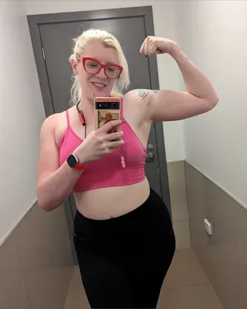 OnlyFans account  sunnythegymbovip avatar 1