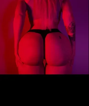 OnlyFans cuenta elitemilk header 2