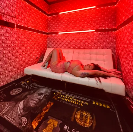 OnlyFans cuenta cassixxxmarie header 2