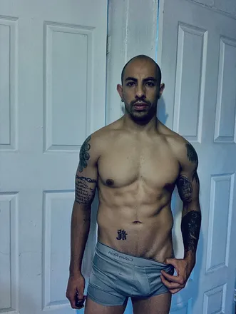 OnlyFans cuenta u255693431 header 2