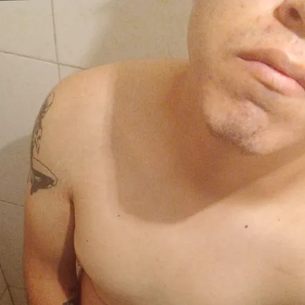 OnlyFans cuenta oswagaguilar header 2