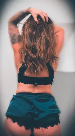 OnlyFans cuenta titsfortatties avatar 1
