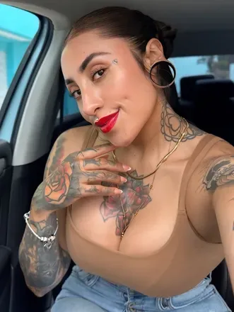 OnlyFans cuenta trixietattooist avatar 1
