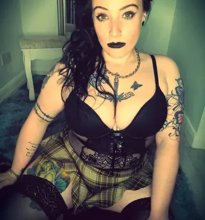 OnlyFans cuenta dollshead96 avatar 1