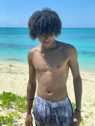 OnlyFans cuenta officialmikey242 avatar 1