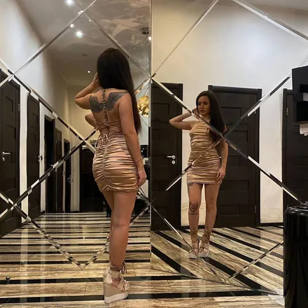 OnlyFans cuenta oliviahaley header 2