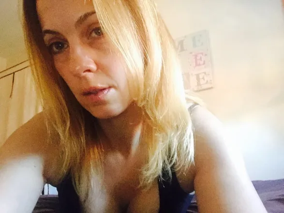 OnlyFans account  u183958019 header 2