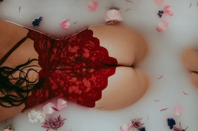 OnlyFans cuenta nikkiii04 header 2