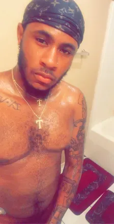 OnlyFans cuenta yung_king95 avatar 1