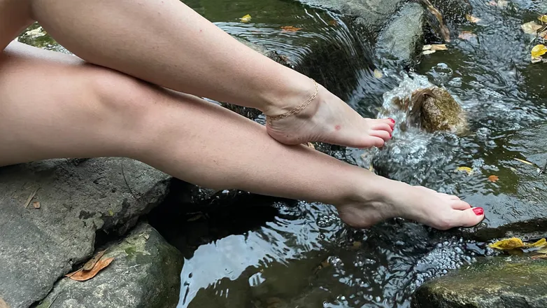 OnlyFans cuenta babyangelfeet99 header 2