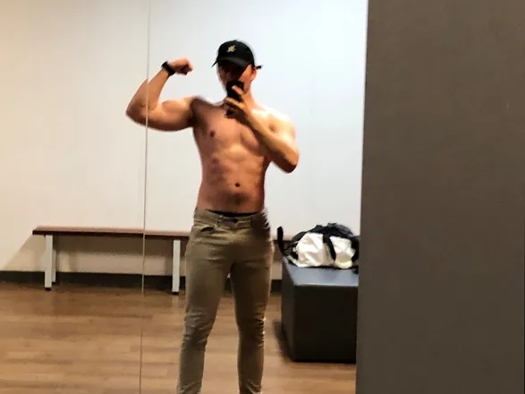 OnlyFans cuenta kinkysubboi header 2