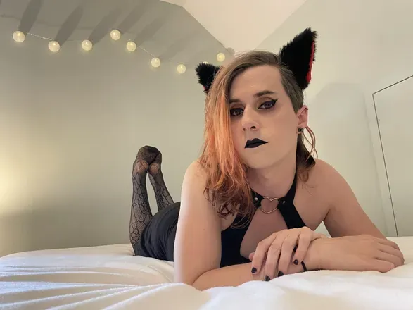 OnlyFans account  rubystarr2077 header 2