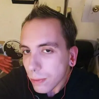 OnlyFans cuenta fullmetaltrev4 avatar 1