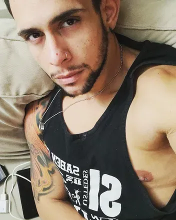 OnlyFans cuenta krizxxx35 avatar 1