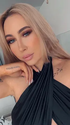 OnlyFans cuenta sali2306 avatar 1