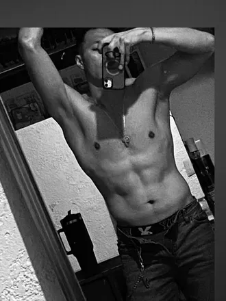 OnlyFans cuenta izk6705 avatar 1