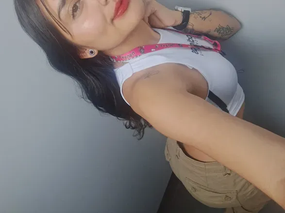 OnlyFans account  anny.mayers header 2