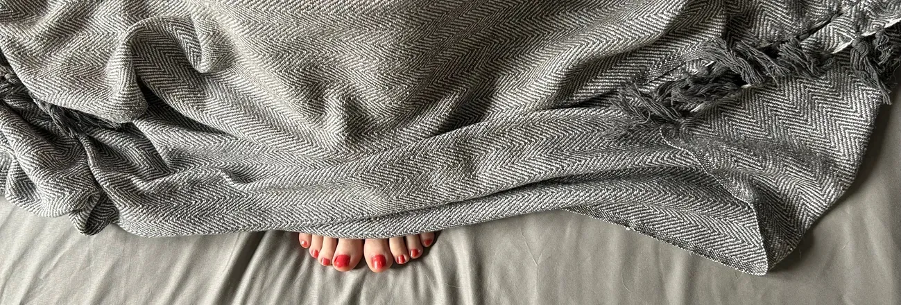 OnlyFans cuenta onlyfeetmollie header 2