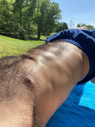 OnlyFans account  realhungguys header 2