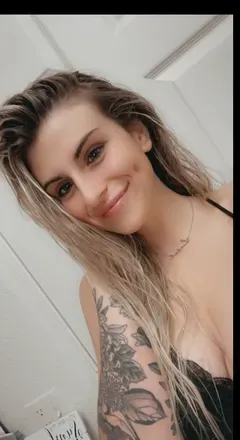 OnlyFans cuenta naughtynatalieeee avatar 1