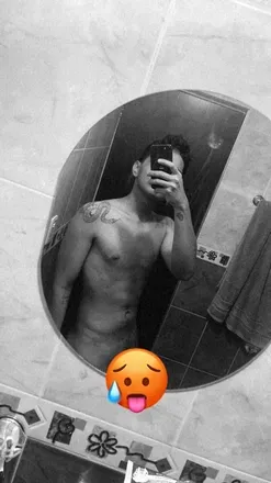 OnlyFans cuenta elian27 avatar 1