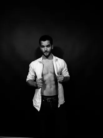 OnlyFans cuenta leobrowney header 2