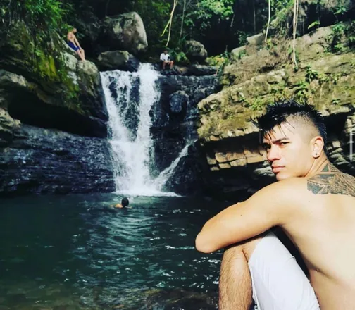 OnlyFans cuenta u229781438 header 2