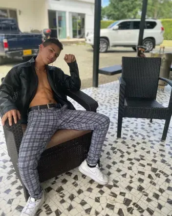 OnlyFans cuenta stivenhenao0 avatar 1
