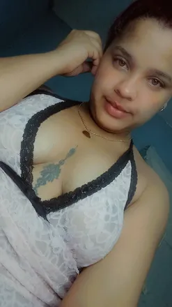 OnlyFans cuenta estefaniiperz header 2