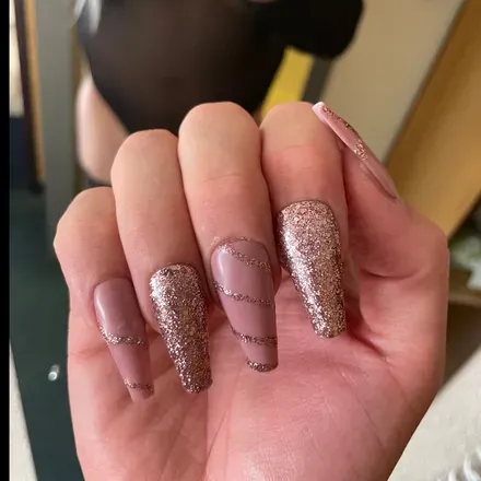 OnlyFans cuenta leahdollx90 header 2