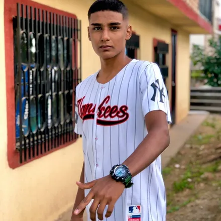 OnlyFans cuenta u163677966 header 2
