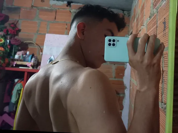 OnlyFans cuenta edwinalex18200 header 2
