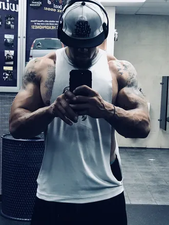 OnlyFans cuenta u51114106 header 2