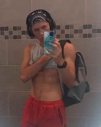OnlyFans of andrewb_studio