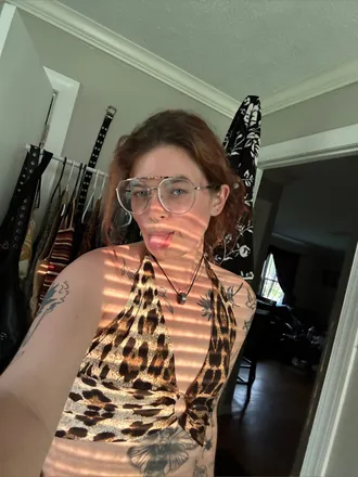 OnlyFans cuenta rosiemaryxxx previous_avatars_1 3