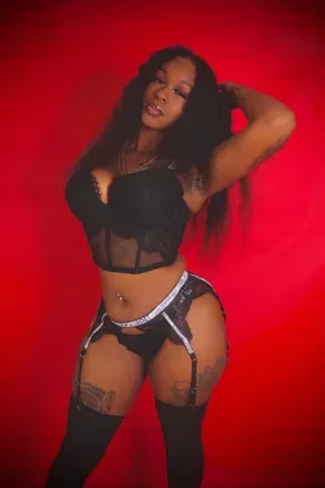 OnlyFans cuenta thebaddeststormm410 avatar 1