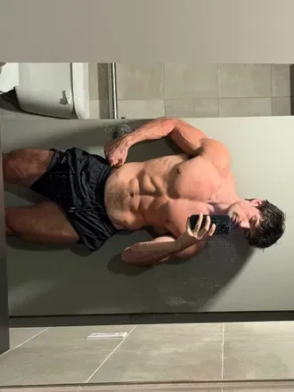 OnlyFans account  daddycush header 2