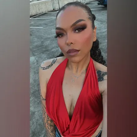 OnlyFans account  hawaiiwonderous avatar 1