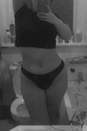 OnlyFans cuenta ellalouisee avatar 1