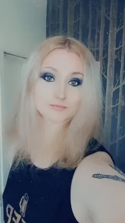 OnlyFans account  vixens_kiss avatar 1