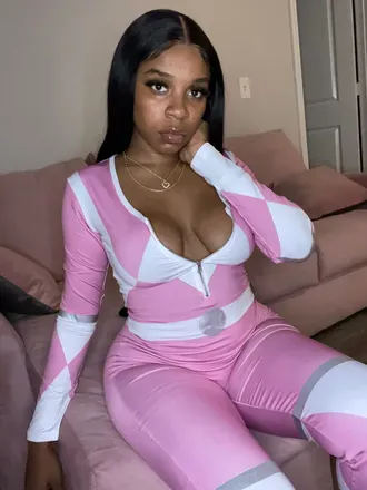 OnlyFans account  slimgoesrounds header 2