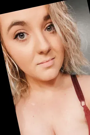 OnlyFans cuenta therightkatie avatar 1